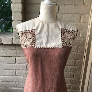 Vintage (1960s) Pilgrim Collar